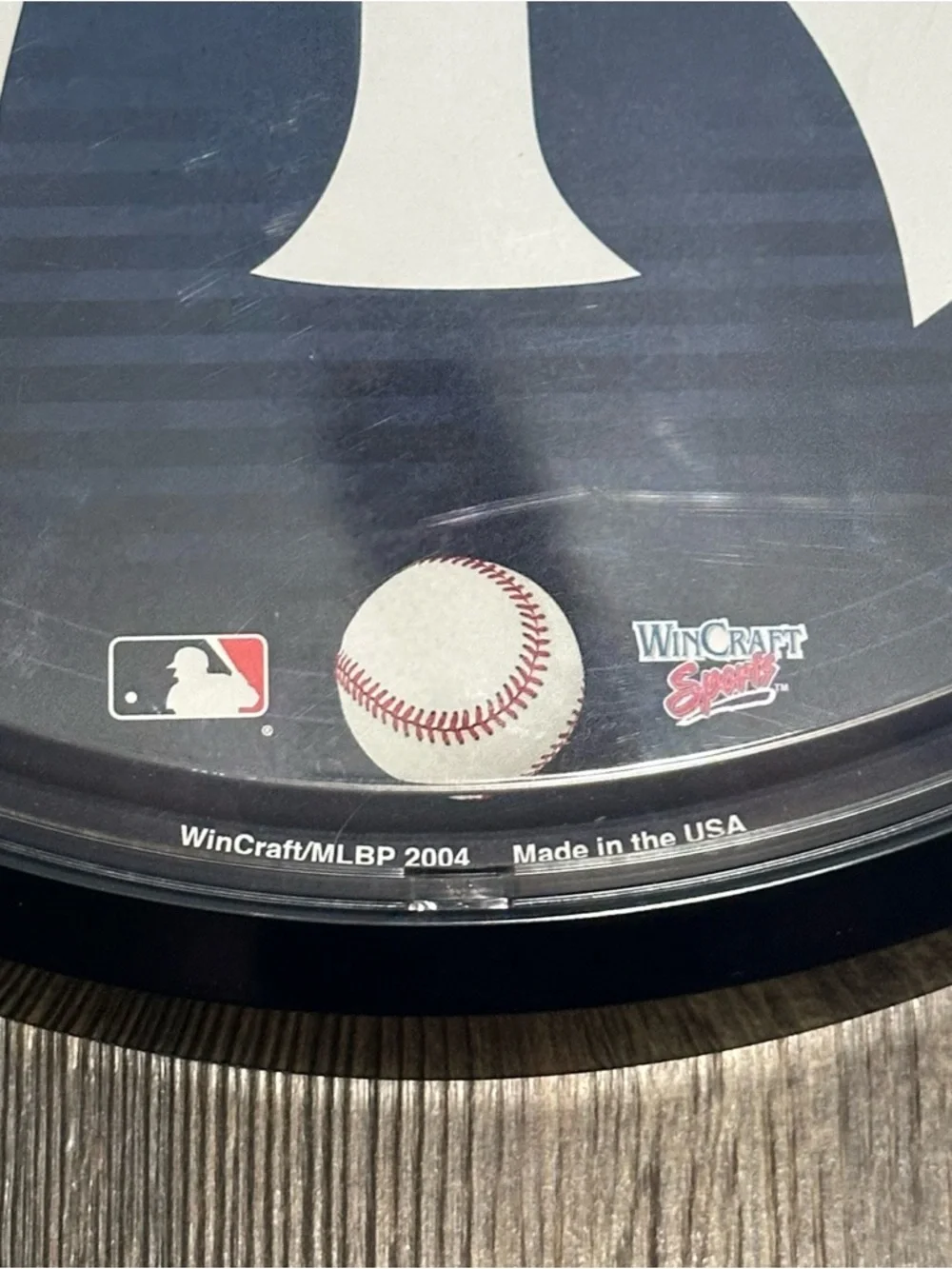 NY Yankees hanging wall clock battery operated 2004 WinCraft made in USA